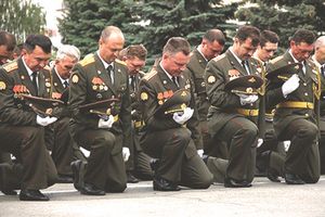 Сколько служат в армии в России